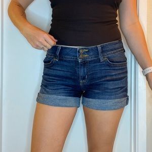 Hudson jean low rise shorts size 29
